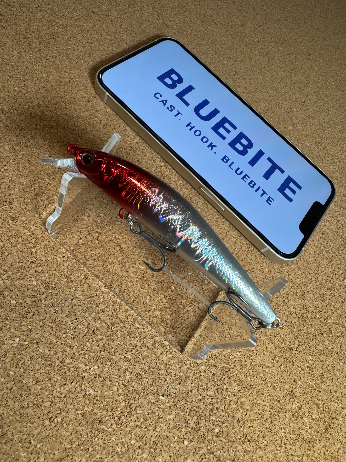 Suspending Minnow (red silver) 10g